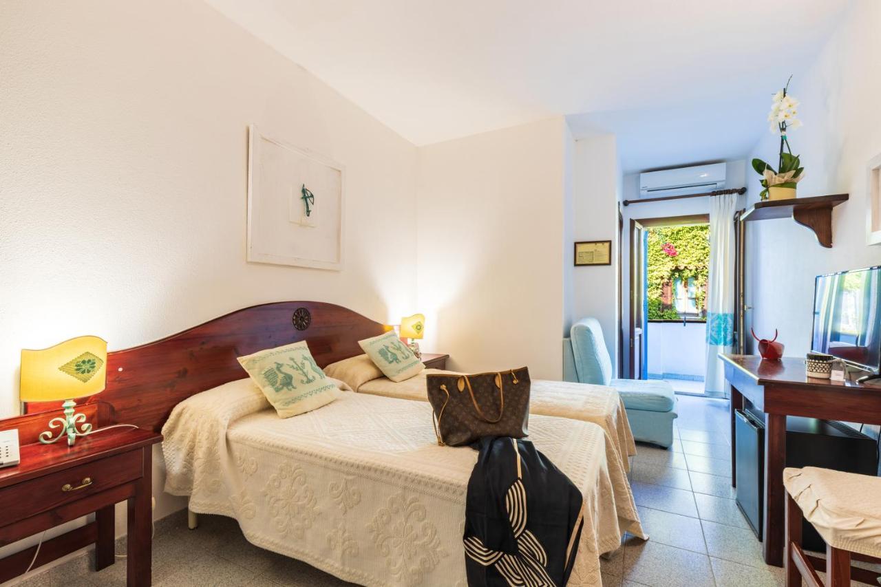 Hotel S'Ortale Con Parcheggio Interno E Ristorante All'Aperto Orosei Bagian luar foto