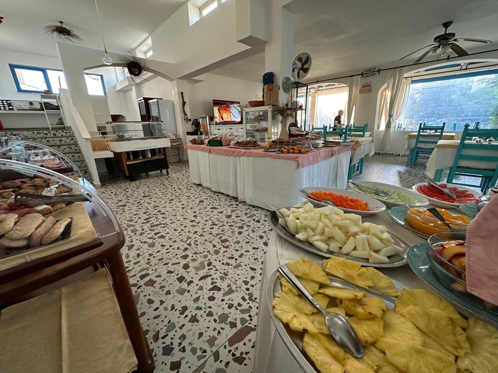 Hotel S'Ortale Con Parcheggio Interno E Ristorante All'Aperto Orosei Bagian luar foto