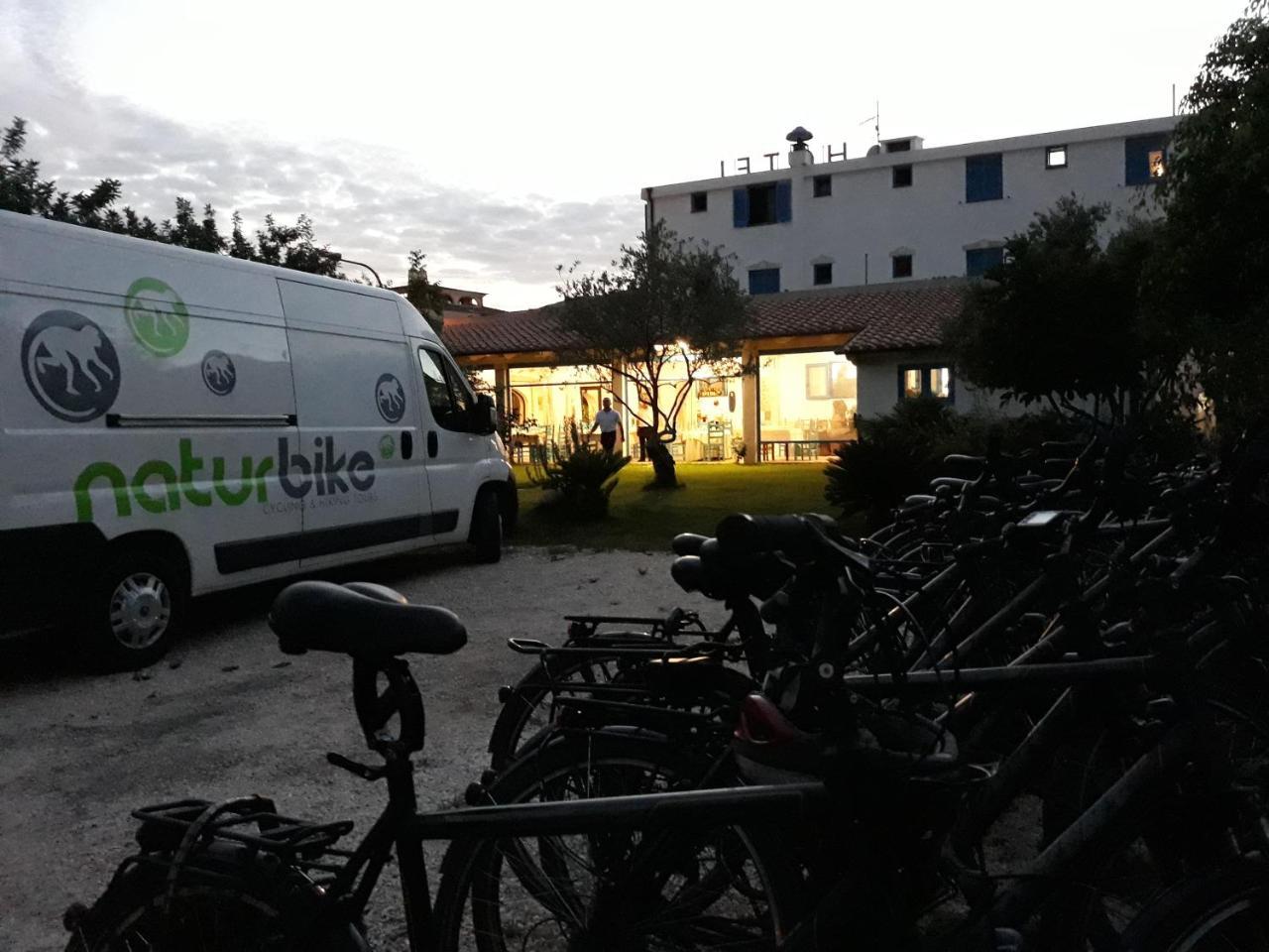 Hotel S'Ortale Con Parcheggio Interno E Ristorante All'Aperto Orosei Bagian luar foto